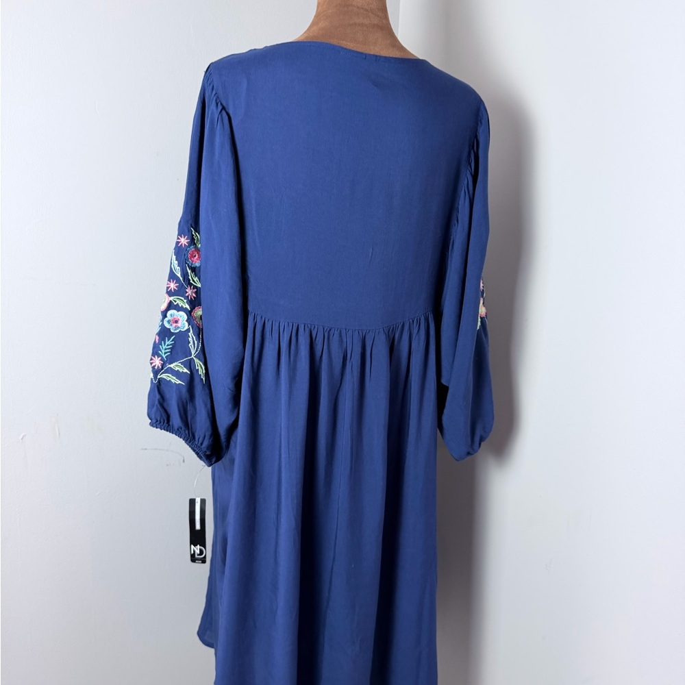 NWT New Directions Navy Dress with Floral Embroidery - Picture 7 of 12